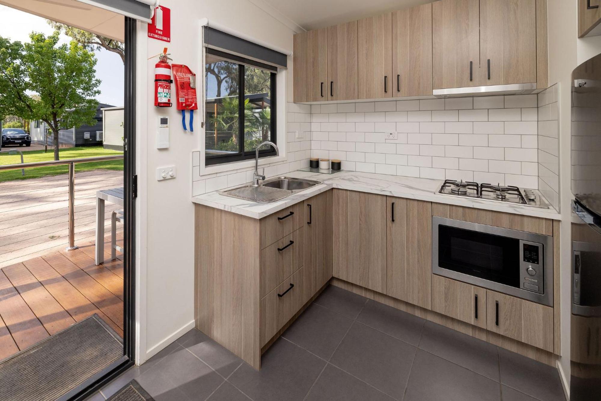 Big4 Renmark Riverfront Holiday Park Extérieur photo