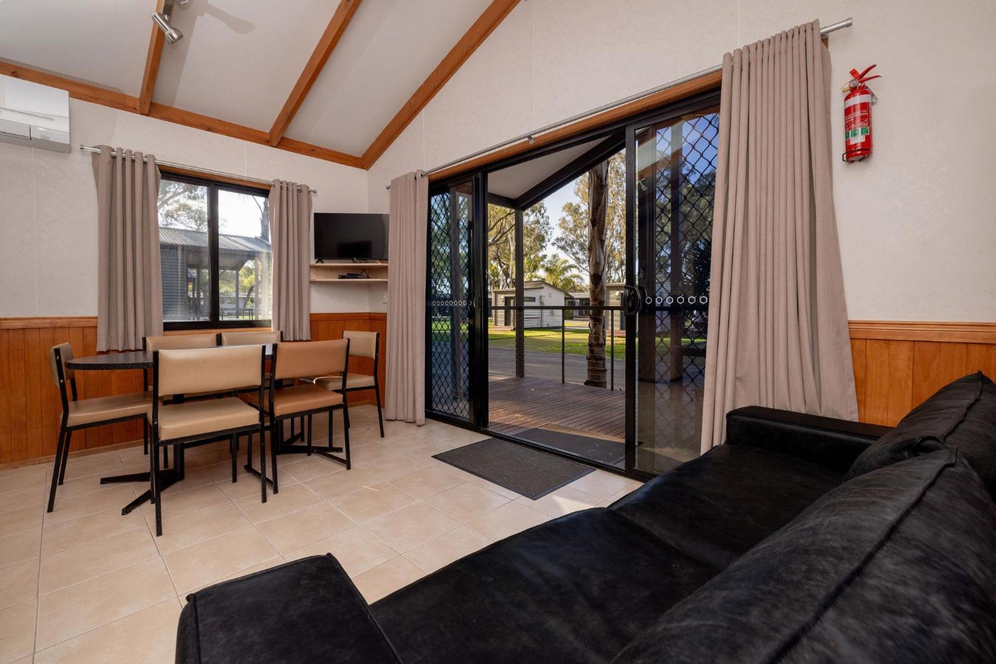 Big4 Renmark Riverfront Holiday Park Extérieur photo