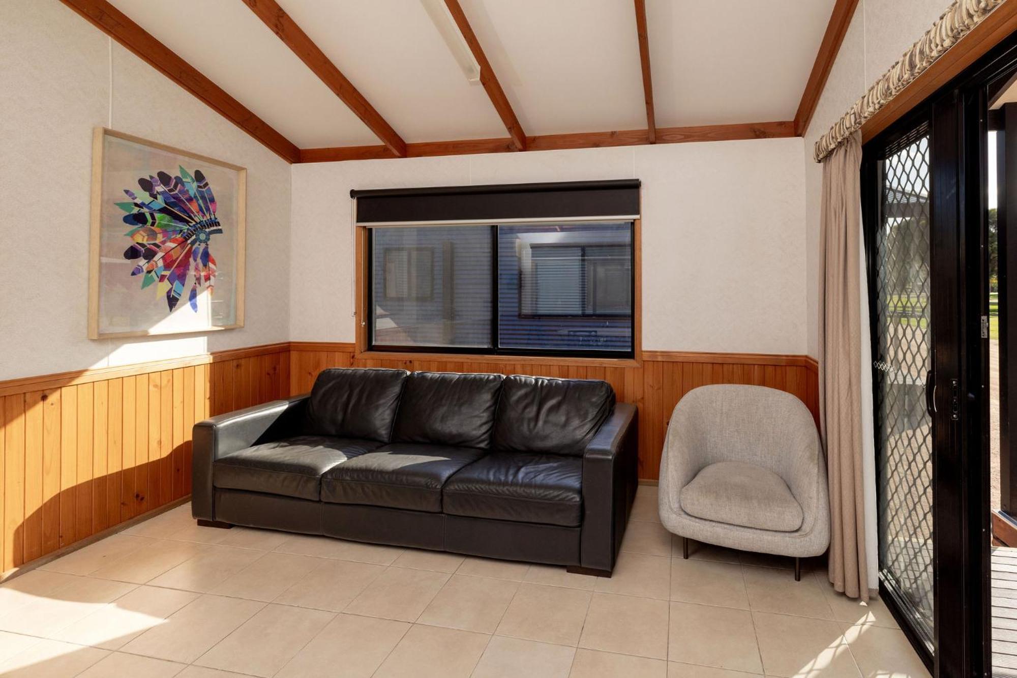 Big4 Renmark Riverfront Holiday Park Extérieur photo