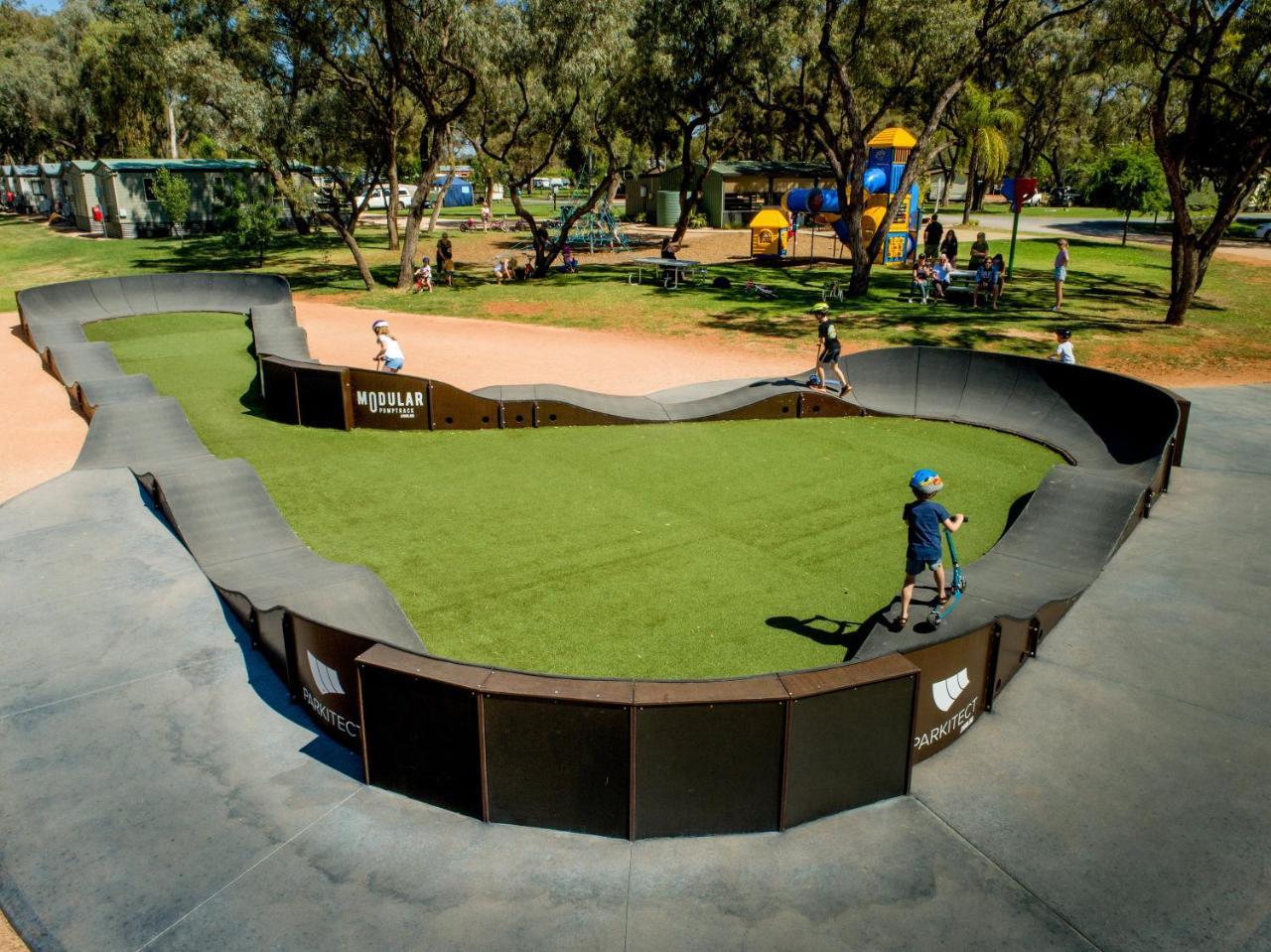Big4 Renmark Riverfront Holiday Park Extérieur photo